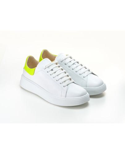 1168-23343-512-1-139 1168-23343-512-1-139