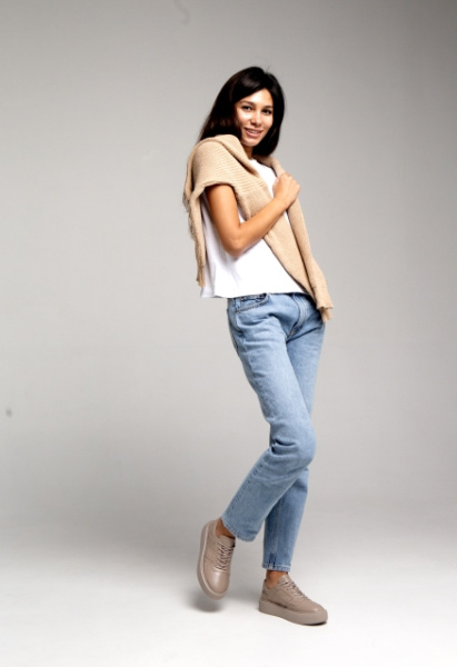 1185-18242-15-1-6 (3) 1185-18242-15-1-6 (3)