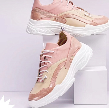 Кроссовки Диана 