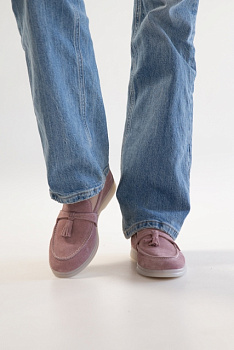 Лоферы Lora с кисточками