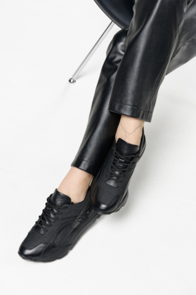 1164-25133-7746-1-1 (4)